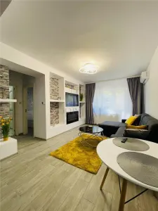 GH LAZAR - 2 CAMERE - ETAJUL 1 - LIFT - RENOVAT - CENTRALA PROPRIE - MOBILAT SI UTILAT - Timisoara
