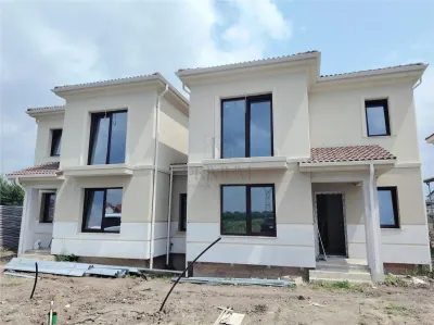 DUPLEX SEPARAT PRIN C.T - ZONA DE TOP - 5 CAMERE - foto 1