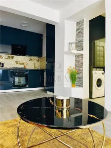 Gheorghe Lazar - 2 Camere - Etaj 1 cu LIFT - Centrala proprie - Complet renovat - Timisoara