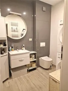 GIROCULUI - 3 CAMERE - BLOC IZOLAT - RENOVAT - 2 BAI - ETAJ 3 - CLIMA - DECOMANDAT - foto 2