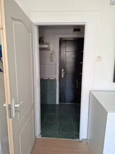 Garsoniera-Iosefin-Etaj Intermediar - Timisoara