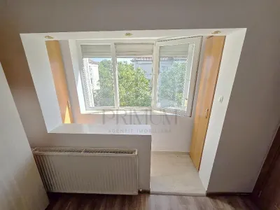 LIPOVEI - 1CAM - RENOVATA -  ZONA LINISTITA - foto 3