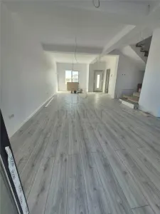 Duplex despartit - zona excelenta - finiaje premium - foto 8