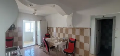 Apartament 2 camere, decomandat, et.2, zona Dedeman - foto 3