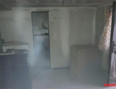 Luncani, Casa Chirpici, La strada - foto 5