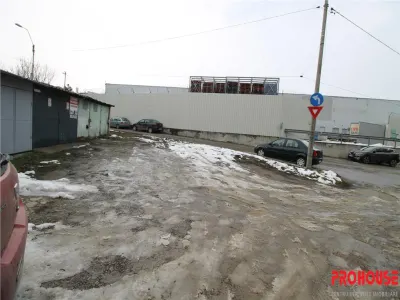 Garaj langa Cora - pe teren proprietate - foto 2
