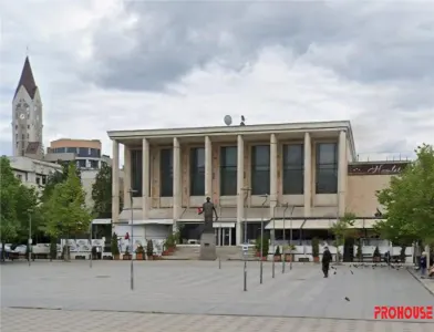 Ultracentral 2 camere - balcon - Bacau