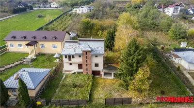 Vila cu teren generos - BARATI - POSIBILITATE DE PARCELARE TEREN - foto 2