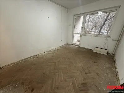 Apartament pretabil birouri - 40 mp - Aleea Parcului - foto 5