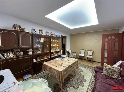 Zona Ura - Apartament cu 3 camere - foto 3