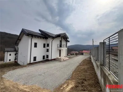 Luncani- vila noua- proiect deosebit langa padure! - foto 3