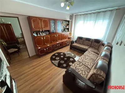Republicii - 2 camere - etaj intermediar - Bacau