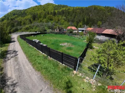 Teren intravilan Harja-Oituz - foto 5