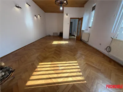 De inchiriat - Bistrita Lac - casa + teren - foto 16