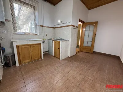 De inchiriat - Bistrita Lac - casa + teren - foto 22