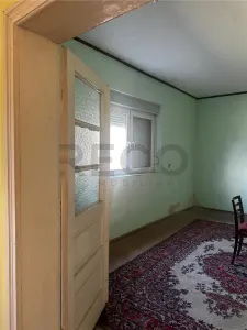 Reco Casa cu gradina Beius - foto 14
