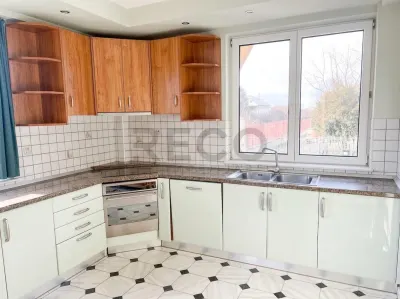 RECO Vila Lux 5 camere + teren mare în Sanmartin - foto 25