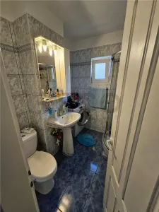 RECO Apartament PB 2 camere Decebal - foto 9