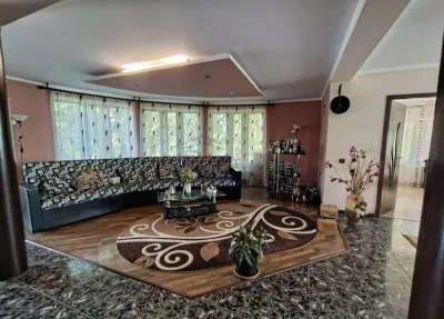 Casa individuala, Burdujeni, C-5667 - foto 1