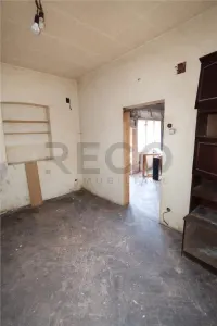 RECO Casa de renovat , zona centrala sub 1000 €/mp!!! - foto 6