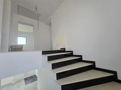 Vindem casa/vila Nisipoasa - Nisipoasa