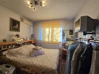 Vanzare 2 camere , Zona Bobalna - foto 24