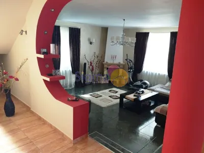 Casa de vanzare Bucium 1000mp teren - foto 8