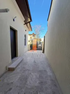 Casa 3 camere, curte individuala, zona Stefan cel Mare - Bucuresti