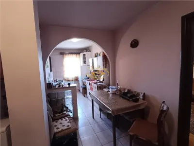 Apartament cu 2 camere (Toplita, str. Sportivilor H/I) - foto 3