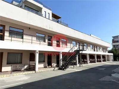 Pensiune 23 de camere zona Mamaia Nord - foto 2