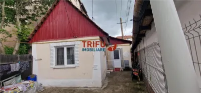 Casa  de vanzare 3 camere zona Sub Stadion - Alba Iulia