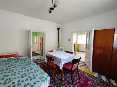 Casa de locuit (Tulghes, str. Principala) - foto 6