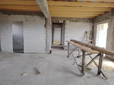 Casa familiala la rosu  (Lazarea, jud. Harghita) - foto 17