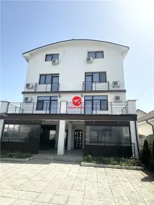 Afacere la Cheie in Mamaia Nord: Pensiune de Vanzare cu 18 Camere - Mamaia
