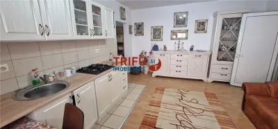 Apartament 3 camere, parter, Cetate, zona Școlii Generale 7 - foto 2