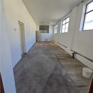 DE INCHIRIAT hala industriala, 577m², cu posibilitate + 233m², h 4.37m - foto 3