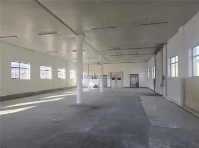 DE INCHIRIAT hala industriala, 577m², cu posibilitate + 233m², h 4.37m - foto 6
