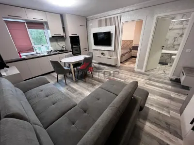 Apartament 2 camere, loc de parcare  - Rediu - foto 2