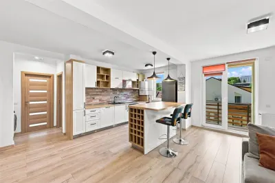 Apartament cu 3 camere 78mp, mobilat, loc de parcare - Rediu - foto 3