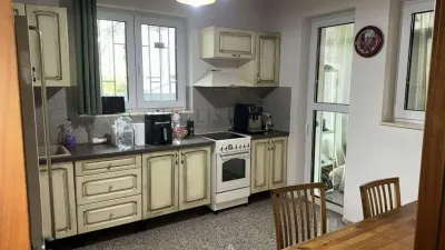 De Vanzare | Casa cu 4 camere | Otopeni - foto 5