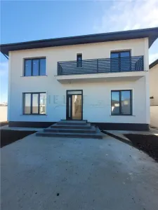 De Vanzare | Vila cu 5 camere | Tunari - foto 1