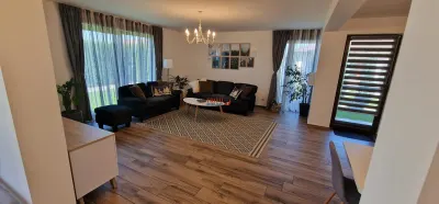 Casa individuala la asfalt, mobilata si utilata - foto 5