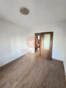 Apartament 3 Camere, Decomandat, Inel 2 - foto 5