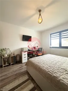 Casa 4 Camere cu Teren in Proprietate la Corbu - foto 12