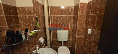 Apartament de vanzare cu 3 camere in Cetate - foto 8