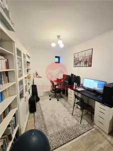 Apartament Spatios, 3 Camere, Decomandat, Demisol, Zona Primo - foto 7