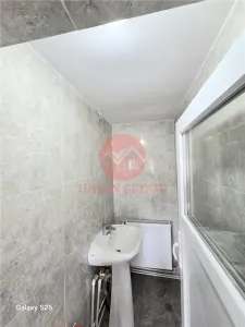 Spatiu Comercial cu Vad, Renovat, Zona CET Medeea - foto 6