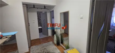 Apartament cu 3 camere si doua bai zona Cetate - foto 7