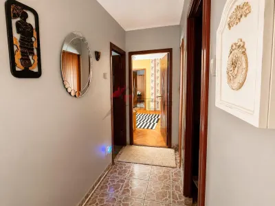 Vanzare apartament 3 camere - Podu Ros - etaj 2 - foto 9