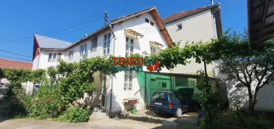 Casa 8 camere, Centru - Alba Iulia